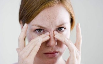 Remedios caseros para eliminar las bolsas en los ojos corregir bolsas en los ojos