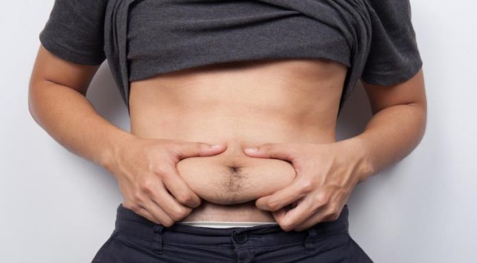 Barriga hinchada después de comer; Causas, síntomas y tratamiento barriga hinchada después de comer y dolor