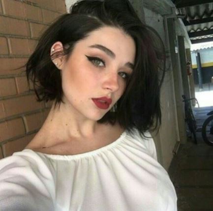 estilo grunge pelo corto look