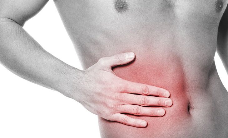dolor abdominal en el lado derecho