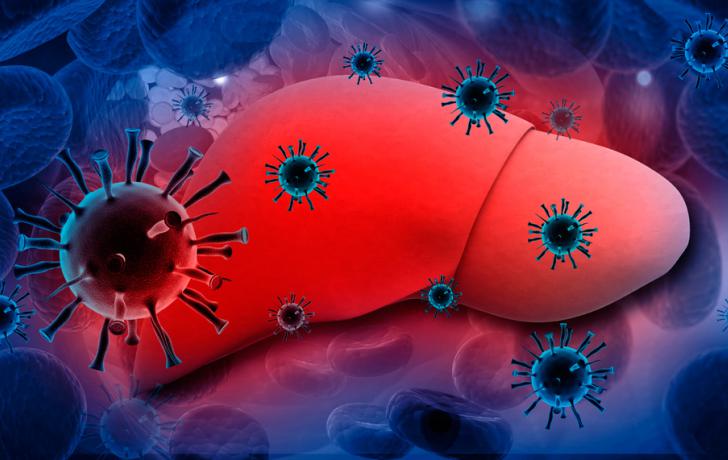 fuerte dolor abdominal hepatitis