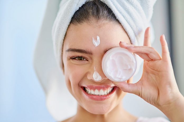 como tener una piel más hidratada como tener una piel más hidratada