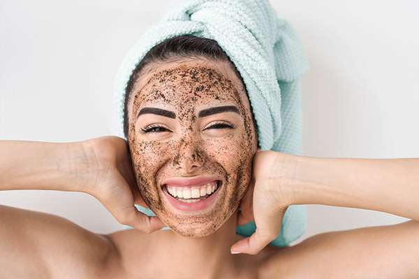 como limpiarse la cara diariamente como limpiarse la cara diariamente